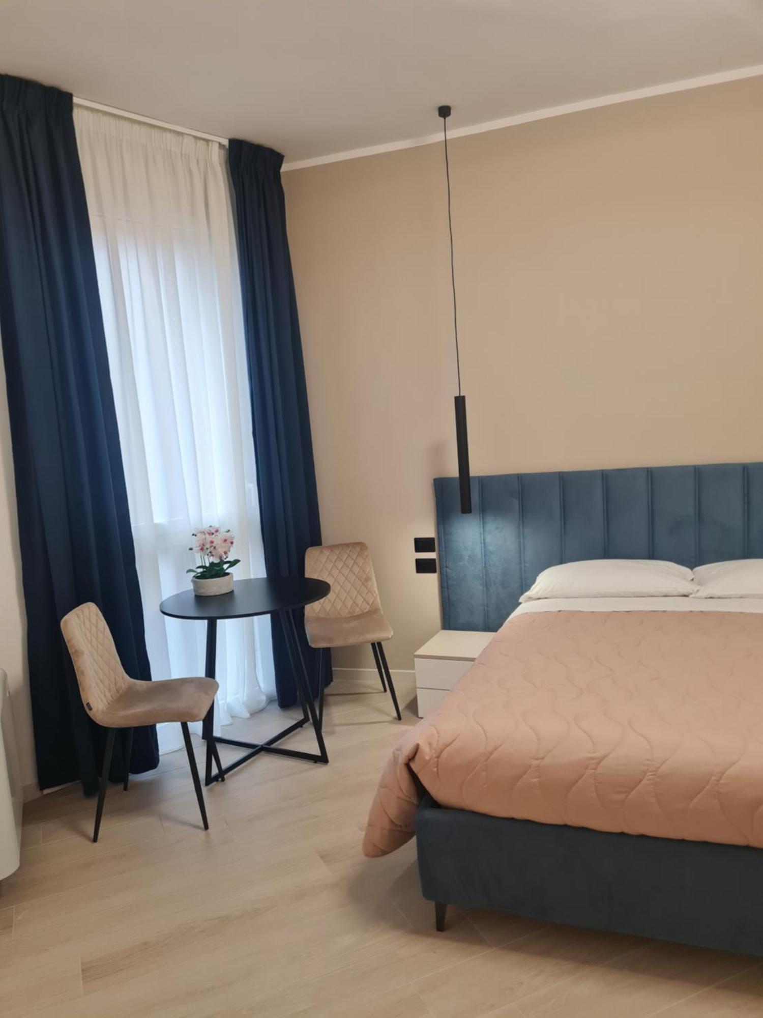 Nel Sole Business Apartment Болоня Екстериор снимка